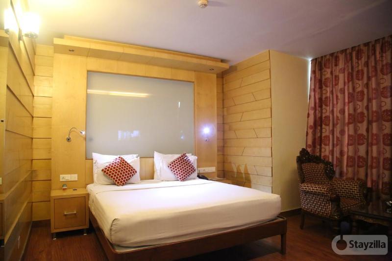 Hotel Emarald, Neu-Delhi Exterior foto